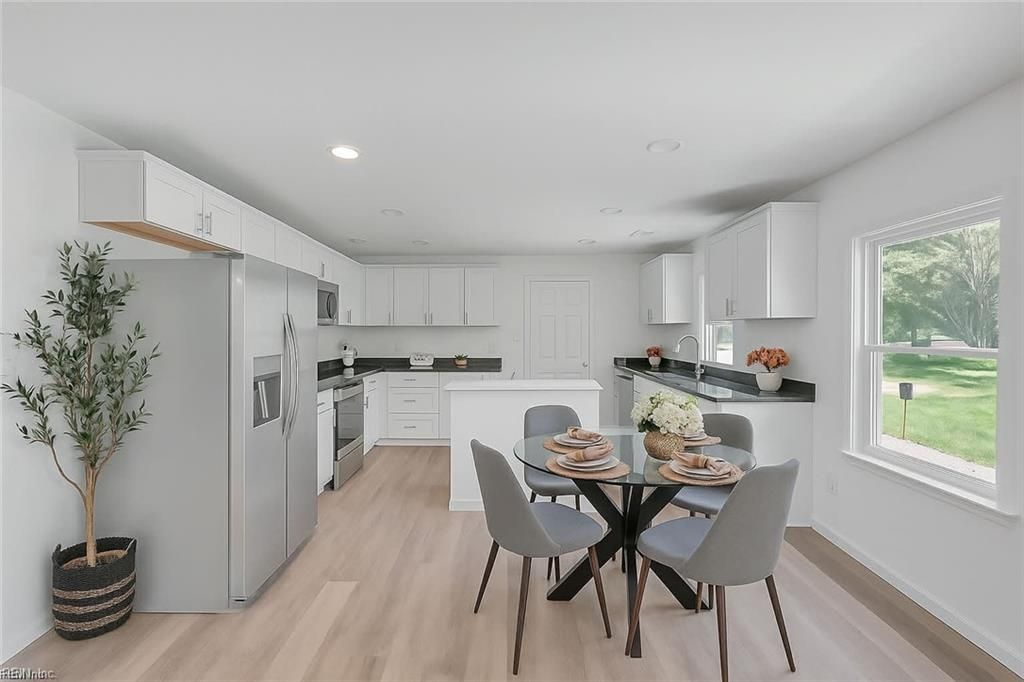 5707 Holy Neck RD, Suffolk, VA 23437