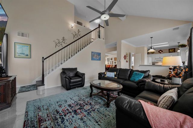 9514 Trailing Moss Drive, Houston, TX 77064