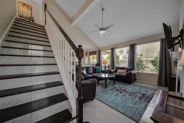 9514 Trailing Moss Drive, Houston, TX 77064