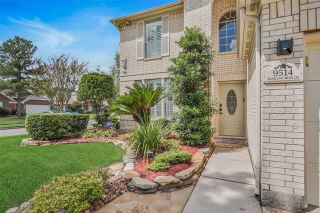 9514 Trailing Moss Drive, Houston, TX 77064