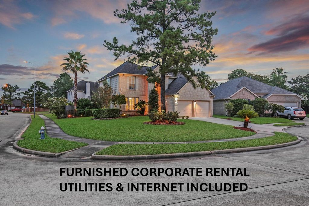 9514 Trailing Moss Drive, Houston, TX 77064