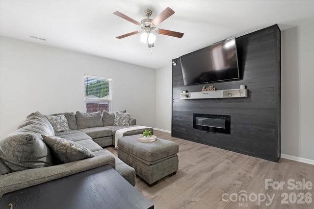 205 Churchill Drive, Kings Mountain, NC 28086