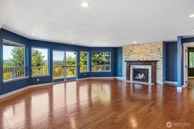 709 22nd Street SW, Puyallup, WA 98371