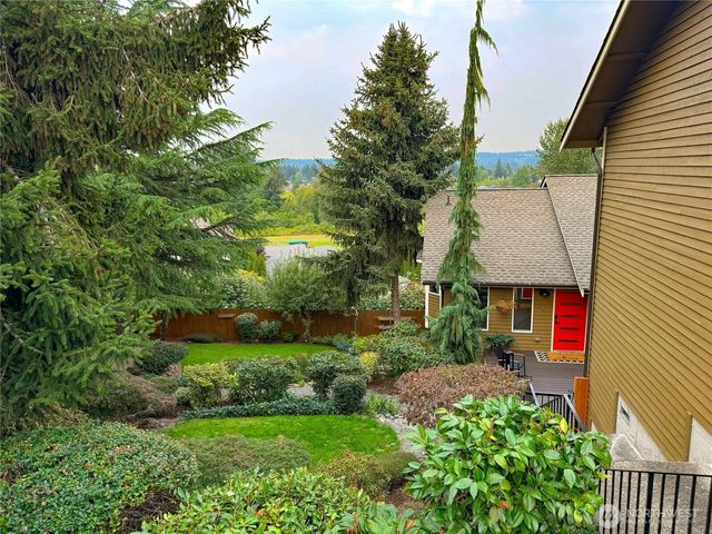 709 22nd Street SW, Puyallup, WA 98371