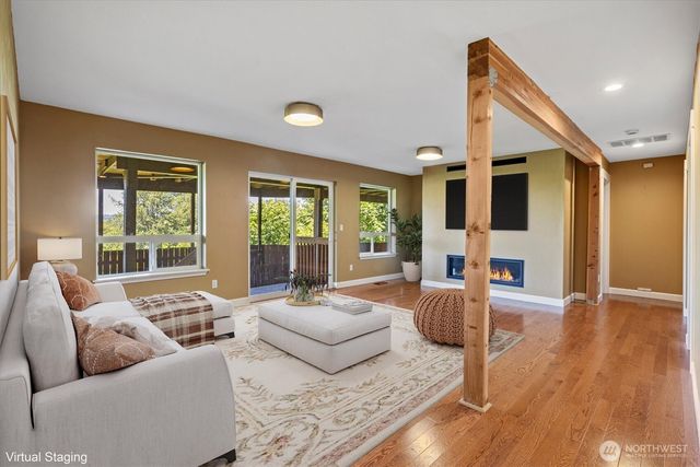 709 22nd Street SW, Puyallup, WA 98371