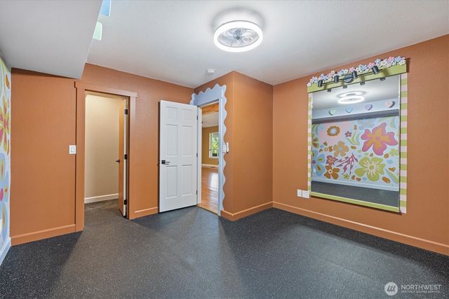 709 22nd Street SW, Puyallup, WA 98371