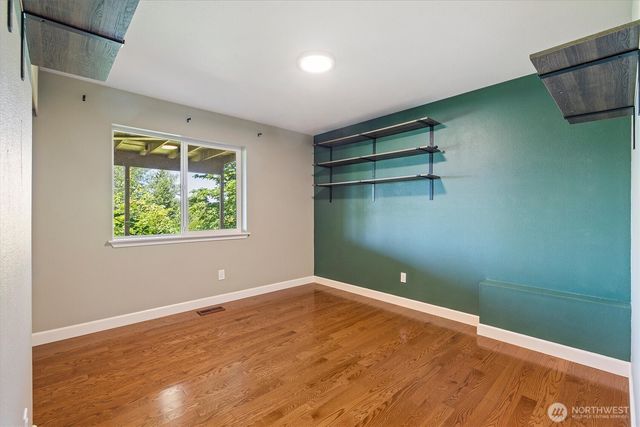 709 22nd Street SW, Puyallup, WA 98371