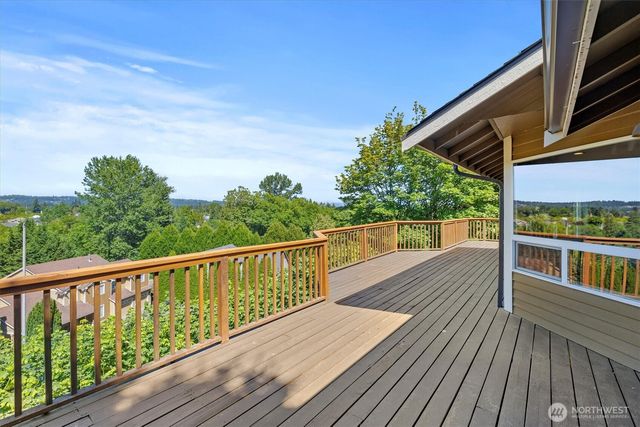 709 22nd Street SW, Puyallup, WA 98371