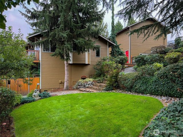 709 22nd Street SW, Puyallup, WA 98371