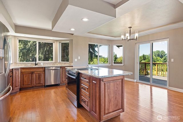 709 22nd Street SW, Puyallup, WA 98371