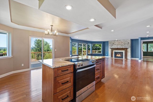 709 22nd Street SW, Puyallup, WA 98371