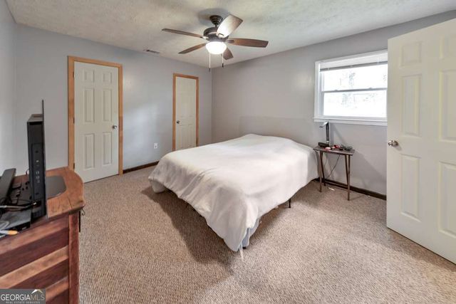 108 Vickie Drive, Hiram, GA 30141