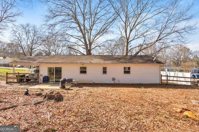 108 Vickie Drive, Hiram, GA 30141