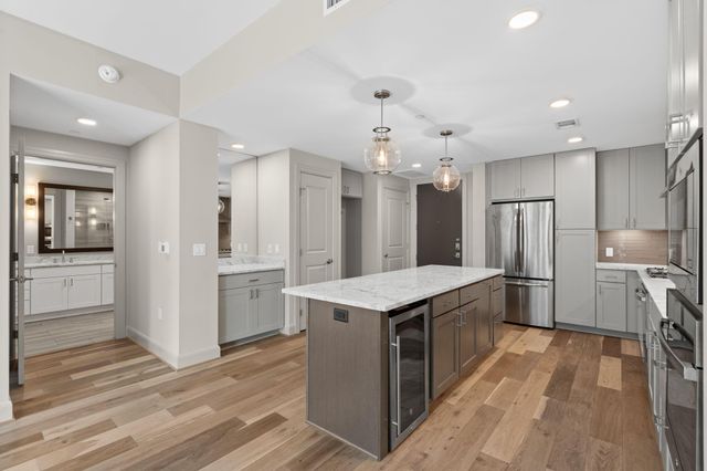 2511 Willowick Road 852, Houston, TX 77027