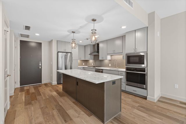 2511 Willowick Road 852, Houston, TX 77027