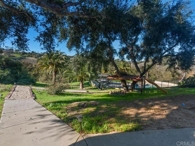2230 Calle Dos Lomas, Fallbrook, CA 92028