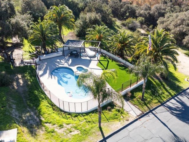 2230 Calle Dos Lomas, Fallbrook, CA 92028