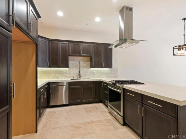 2230 Calle Dos Lomas, Fallbrook, CA 92028