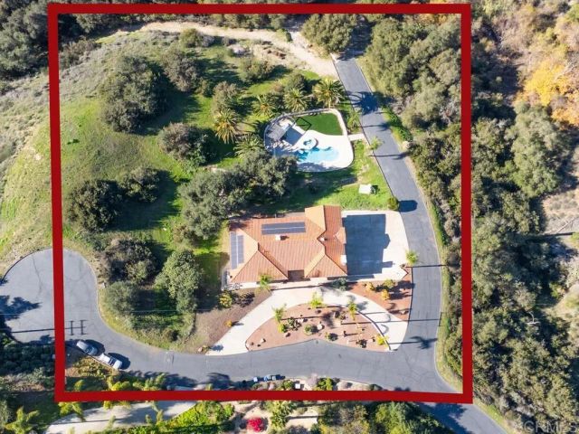 2230 Calle Dos Lomas, Fallbrook, CA 92028