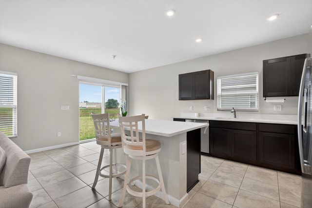 177 Dabou Loop, Belle Glade, FL 33430