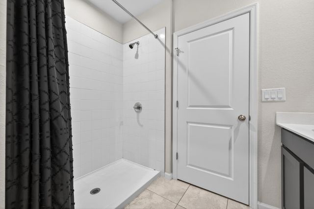 177 Dabou Loop, Belle Glade, FL 33430