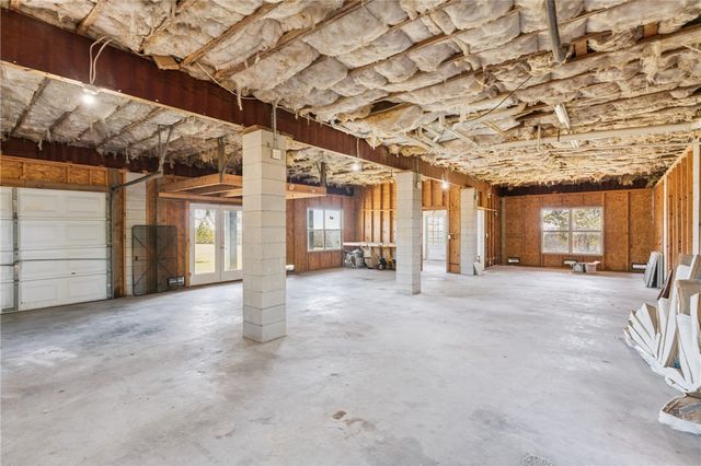 281 Marsh Breeze Lane, Waverly, GA 31565