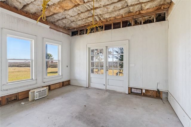 281 Marsh Breeze Lane, Waverly, GA 31565