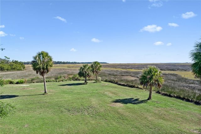 281 Marsh Breeze Lane, Waverly, GA 31565