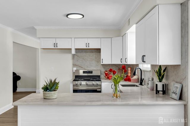 205 Morris Avenue, Piscataway, NJ 08854