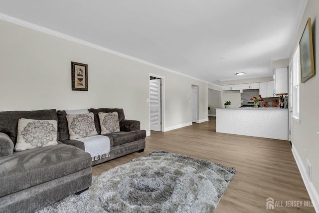 205 Morris Avenue, Piscataway, NJ 08854