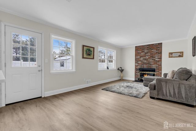 205 Morris Avenue, Piscataway, NJ 08854