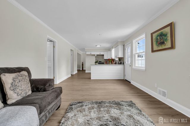 205 Morris Avenue, Piscataway, NJ 08854