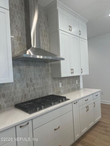 172 OAKMOSS Drive, St. Johns, FL 32259