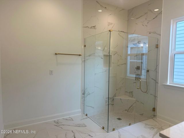 172 OAKMOSS Drive, St. Johns, FL 32259