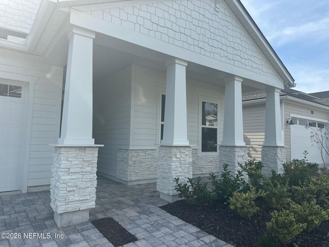 172 OAKMOSS Drive, St. Johns, FL 32259