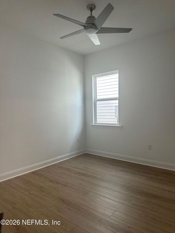 172 OAKMOSS Drive, St. Johns, FL 32259