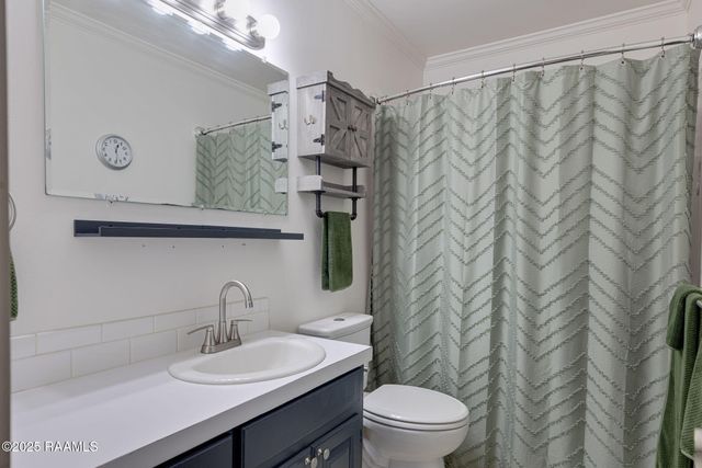 2216 Perry Drive, Abbeville, LA 70510