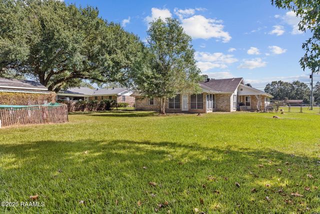 2216 Perry Drive, Abbeville, LA 70510