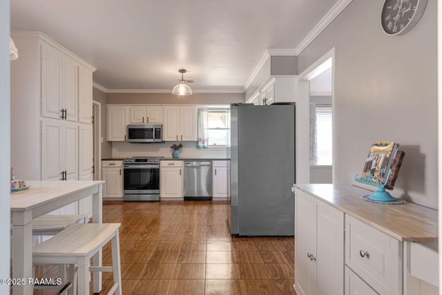 2216 Perry Drive, Abbeville, LA 70510