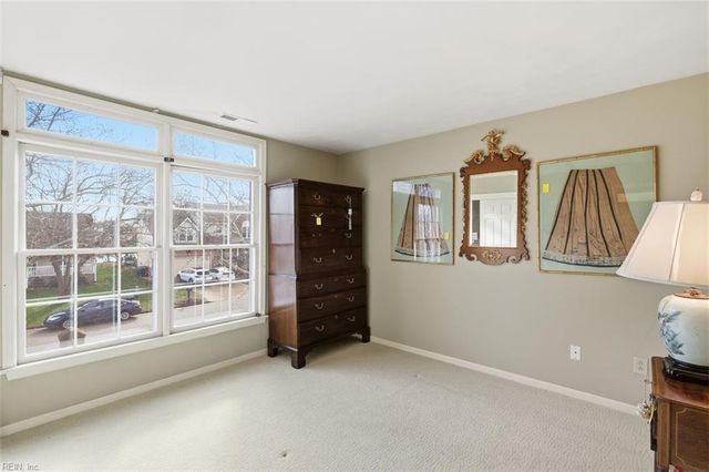 5256 Club Head RD, Virginia Beach, VA 23455