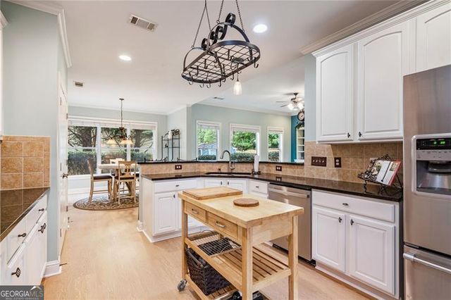 1210 Magnolia Park Circle, Cumming, GA 30040