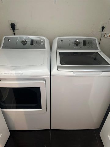 4331 SW 160th Ave 218, Miramar, FL 33027