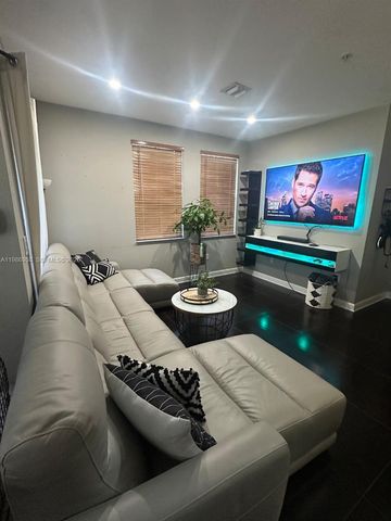 4331 SW 160th Ave 218, Miramar, FL 33027