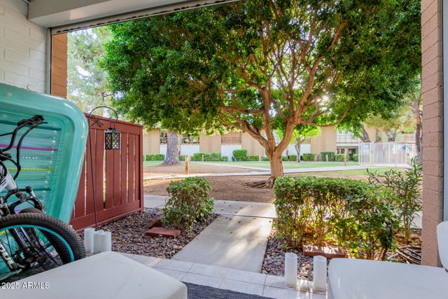 6125 E INDIAN SCHOOL Road 193, Scottsdale, AZ 85251