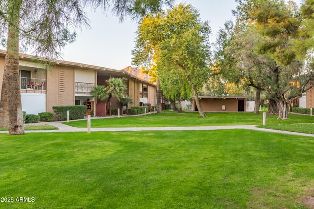 6125 E INDIAN SCHOOL Road 193, Scottsdale, AZ 85251