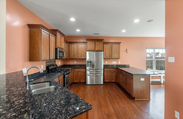 187 Charlesfort Way, Moncks Corner, SC 29461