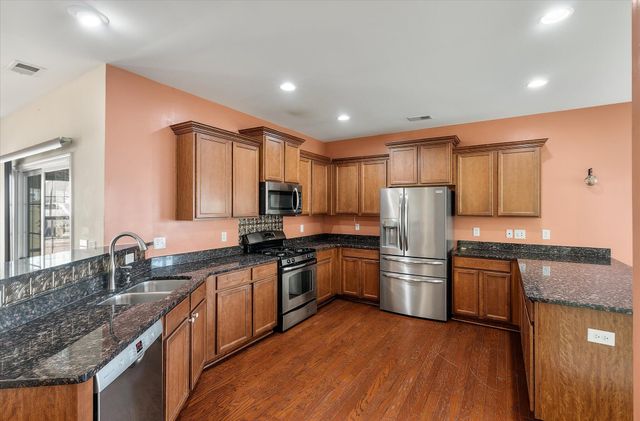 187 Charlesfort Way, Moncks Corner, SC 29461