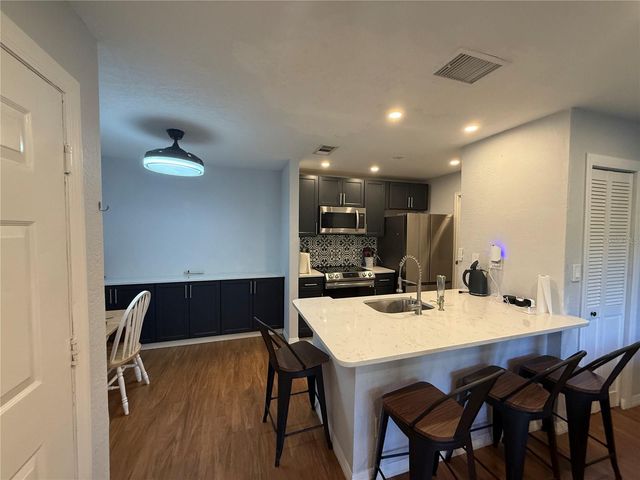 1400 GANDY BOULEVARD N 703, St Petersburg, FL 33702