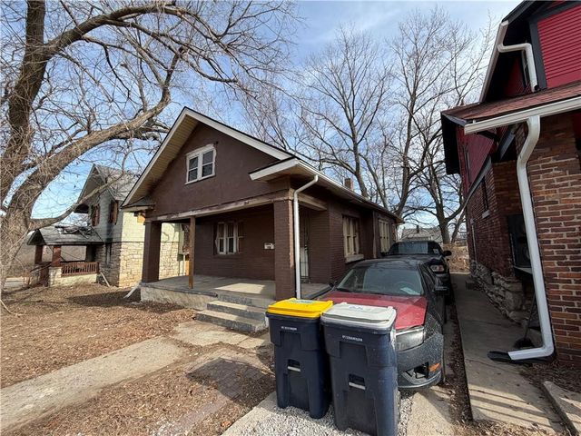 4907 Walrond Avenue, Kansas City, MO 64130