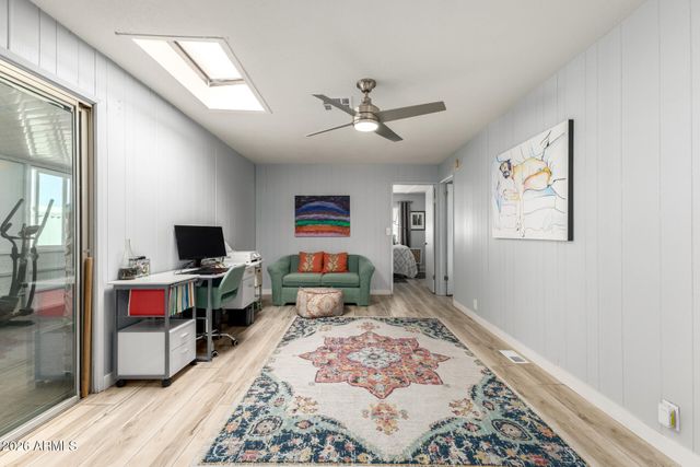 301 S SIGNAL BUTTE Road 623, Apache Junction, AZ 85120